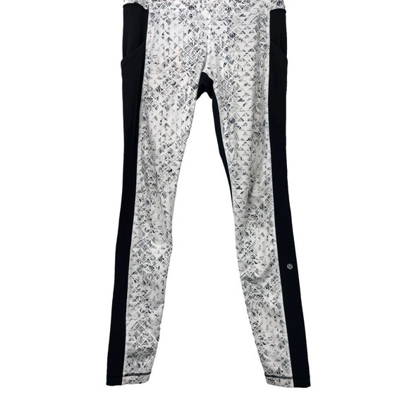 Lululemon Speed Tight II Unbreakable White Black Leggings Size 8 Gym Workout - Picture 8 of 12